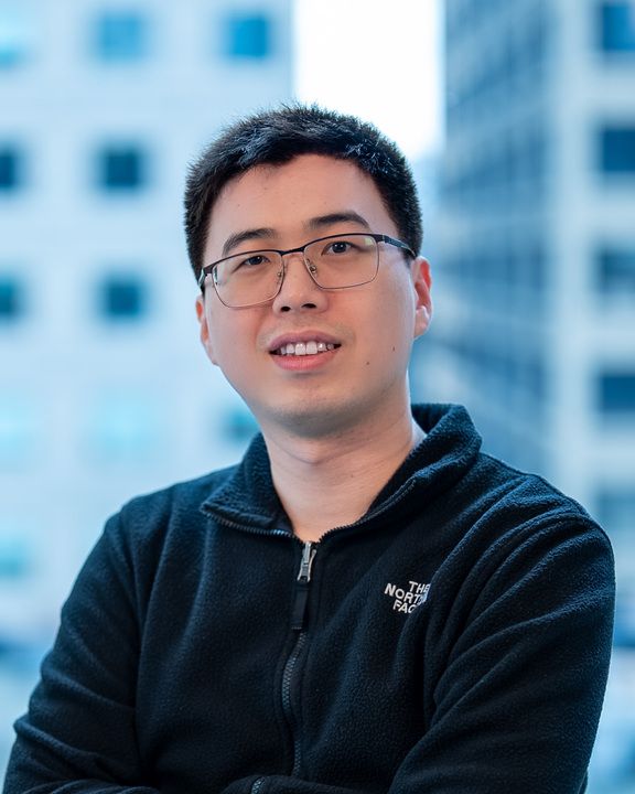 Headshot of Honghua Dong